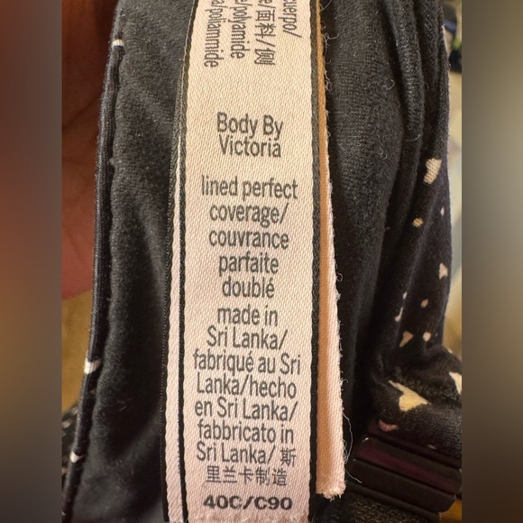 Victoria's Secret Body By Victoria Lined Perfect Bra 40C Black White Hearts - Picture 6 of 6